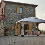 Belvilla By Oyo Pratini * Castelnuovo di Val di Cecina
